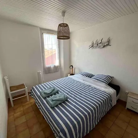 6 Couchages En Plein Coeur Du Village * La Londe-les-Maures